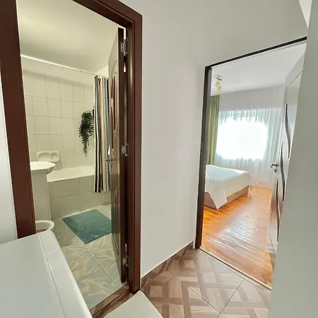 Valcea Northside Spacious Apartment Ramnicu Valcea Exterior photo
